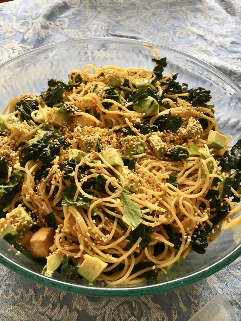 Ginger Noodle Bowl With Kale and Tofu